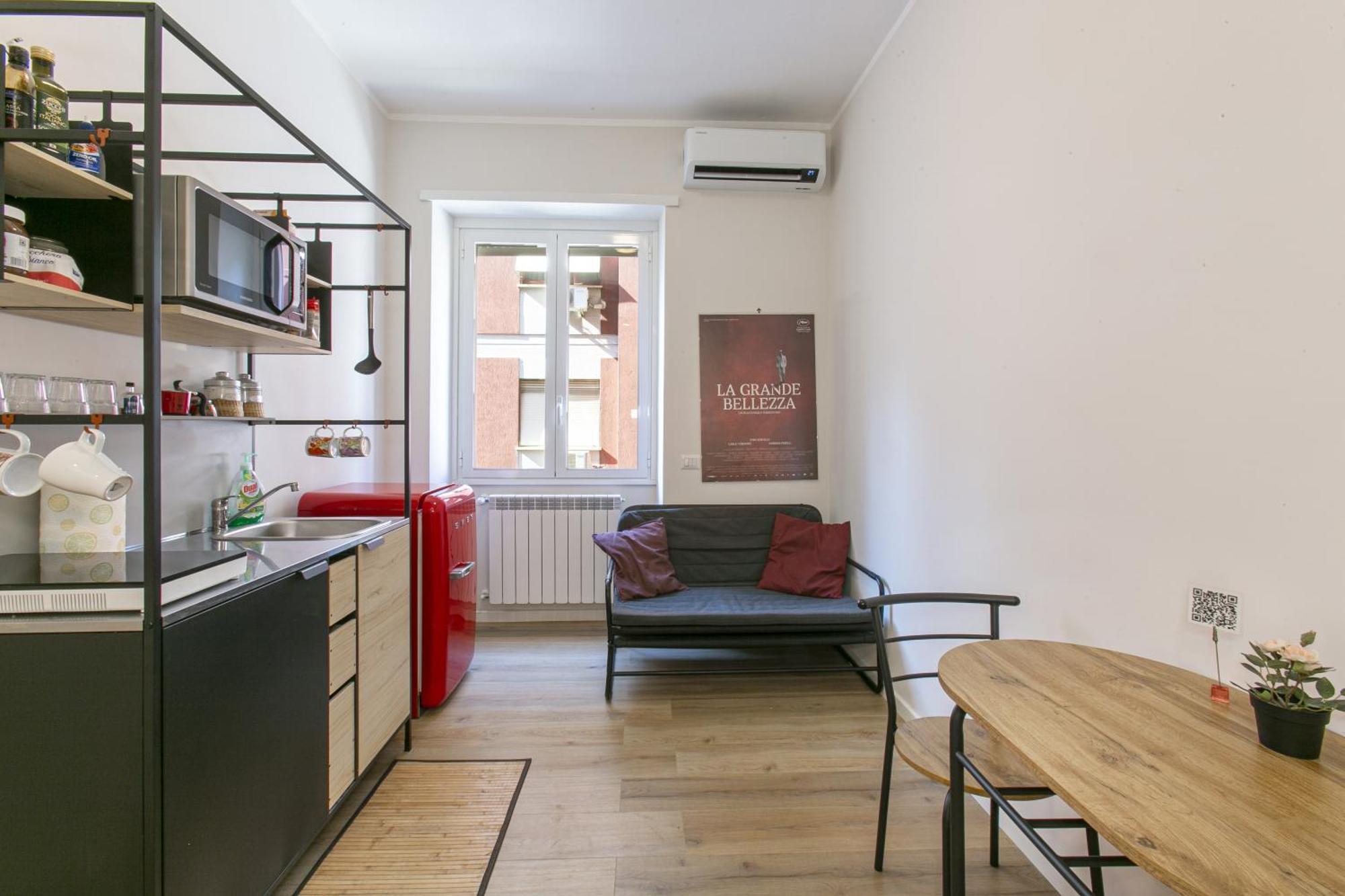 Apartamento Moderno Vicino La Metropolitana A Cornelia